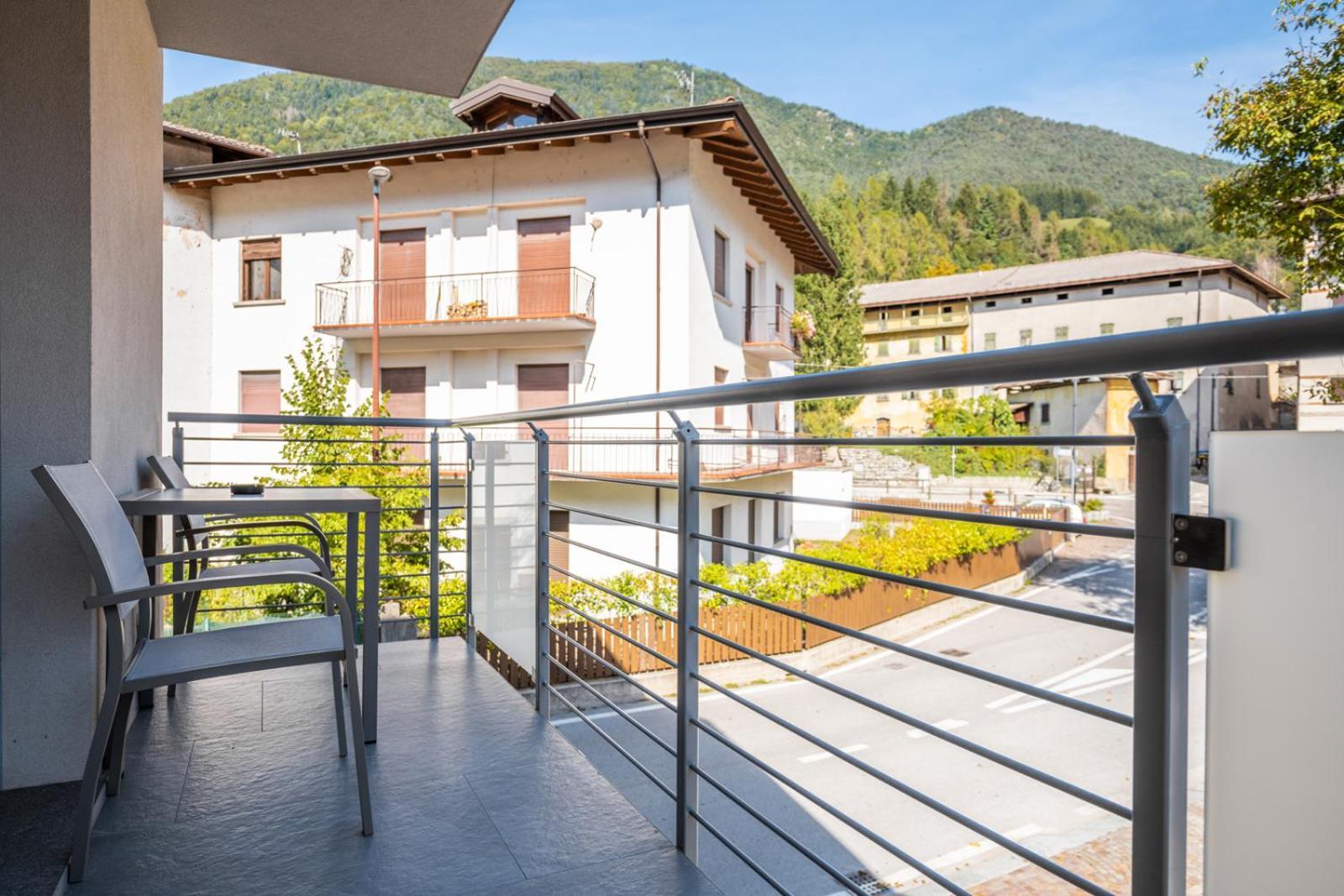 Ca' Leonardi - Valle Di Ledro Tiarno di Sotto المظهر الخارجي الصورة